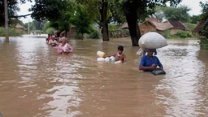 बिहार में बाढ़ की विभीषिका से जनजीवन हुआ अस्त-व्यस्त, माले विधायकों ने शुरू किया प्रभावित क्षेत्रों का दौरा