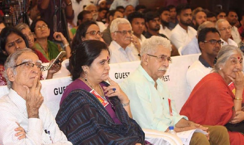 मुंबई में हस्तियों ने सुनी नफरत के शिकार लोगों की दास्तान, जुर्म के खिलाफ मिलकर लिया लड़ाई लड़ने का संकल्प 5 mumbai2