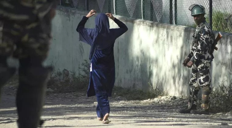 अकाल तख्त के जत्थेदार ने संभाला मोर्चा, कहा- कश्मीरी लड़कियों के सम्मान की रक्षा के लिए आगे आएं सिख