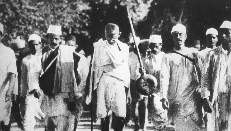 गांधी:भारतीय समाज की स्पष्ट समझ और परख