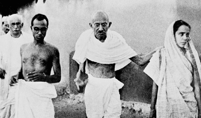गांधी स्मृति श्रृंखला (भाग-4):गांधी शुरू से बने हुए थे संघ समेत सभी हिंदुत्ववादियों की आंख का कांटा