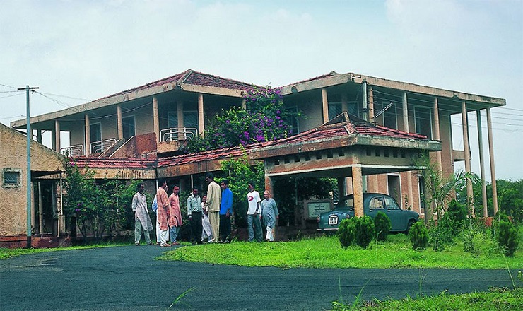 वर्धा स्थित गांधी अध्ययन केंद्र पर ग्रहण 10 Wardha Institute of Gandhian Studies 00 JBF