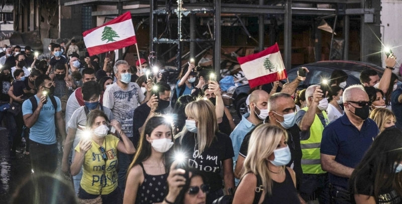 लेबनान सरकार को अवाम ने उखाड़ फेंका, राष्ट्रपति और स्पीकर को हटाने पर भी अड़ी
