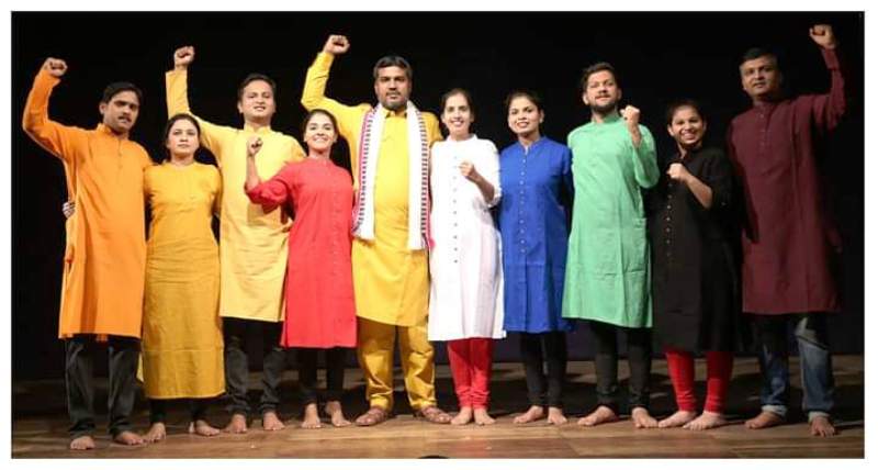 मृत समाज को जिंदा करने की कोशिश का नाम है थिएटर ऑफ रेलेवंस 4 THEATER 3