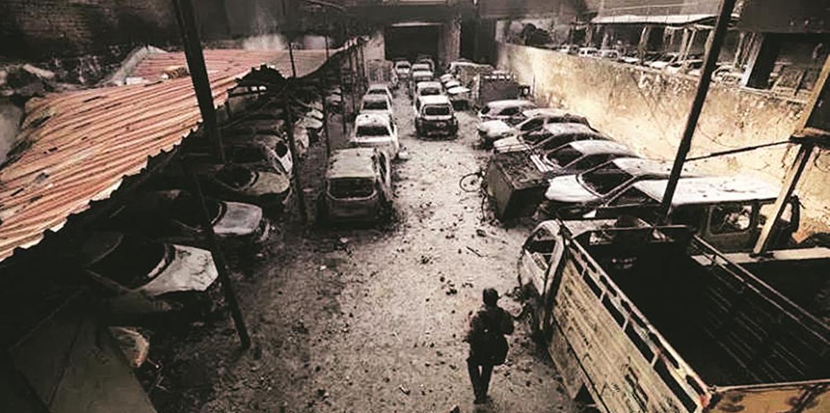 दिल्ली दंगों की प्रतीकात्मक फोटो।