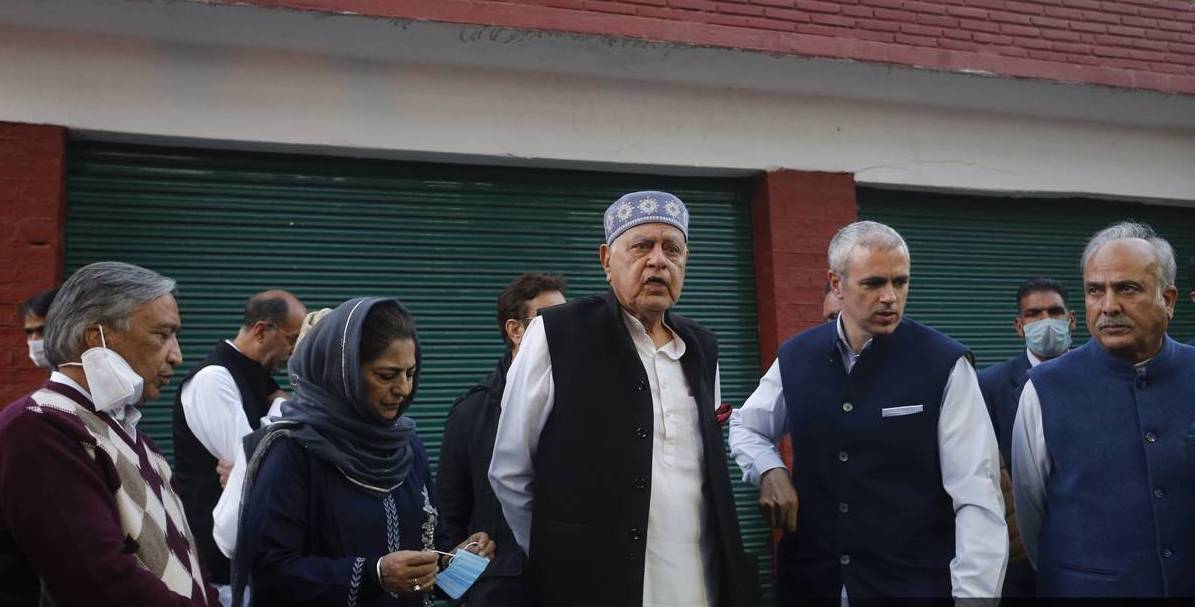 जम्मू-कश्मीर के विशेष दर्जे की बहाली के लिए पार्टियों ने बनाया साझा मंच