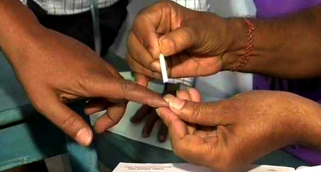पश्चिम बंगाल के पहले चरण के चुनाव में 79.79% वोटिंग, फोन टैप को लेकर राजनीतिक गलियारों में रही हलचल