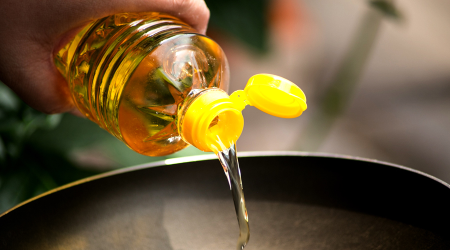 टैक्स सरकार के राज में जनता पर महँगाई की मार 6 musterd oil