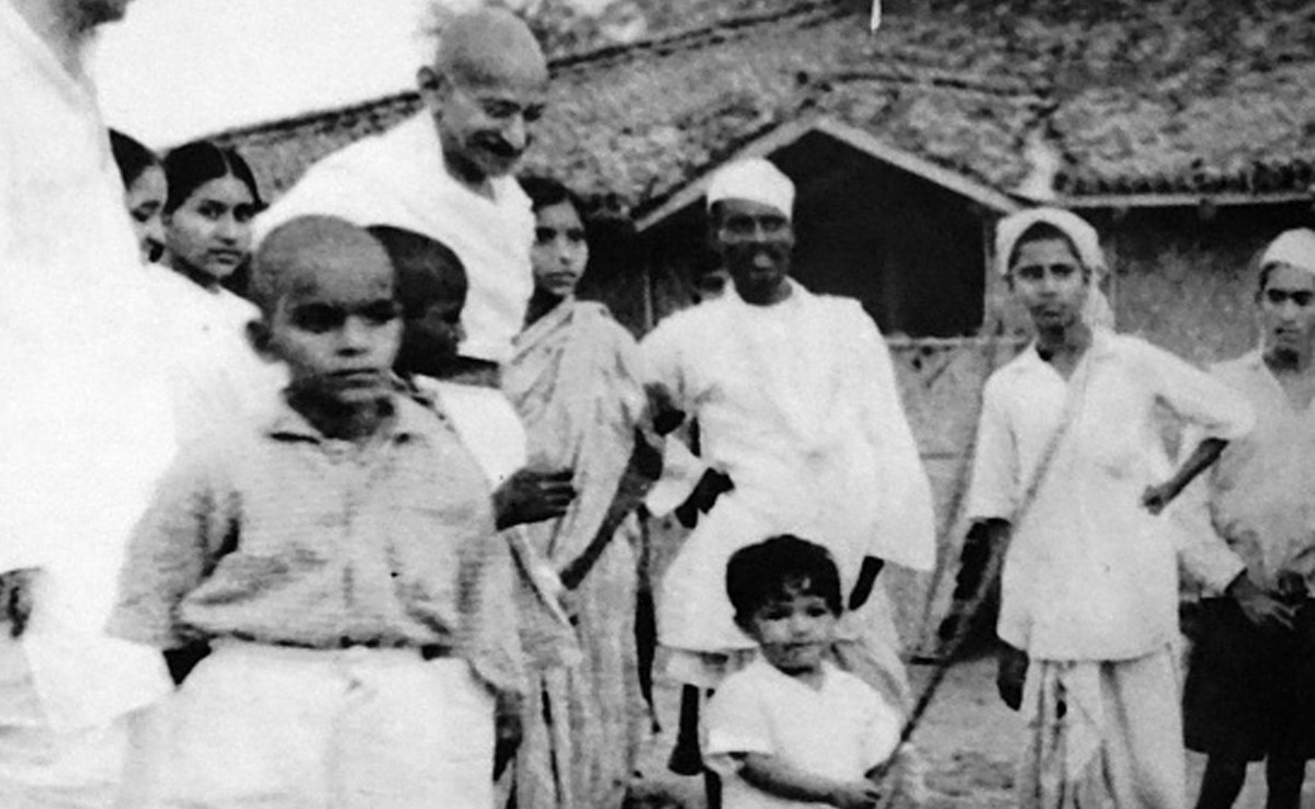 गांधी की दांडी यात्रा-6: छात्रों, व्यापारियों और जनता को युद्ध में शामिल होने का आह्वान