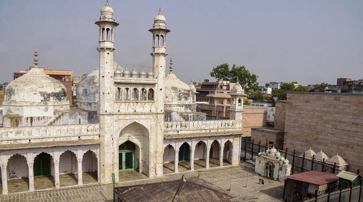भाजपा और संघ को ज्ञानवापी मस्जिद और श्रृंगार गौरी का मुद्दा मिला