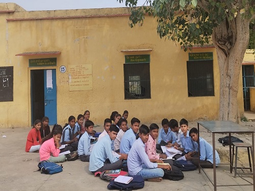 स्मृतिवासी बसवा: भोला मन जाने अमर मेरी काया! 4 SCHOOL 1
