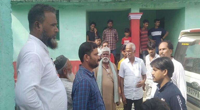 हरियाणा मस्जिद और ट्रेन में मारे गए मो. शाद और असगर के परिजनों से मिली भाकपा-माले की टीम