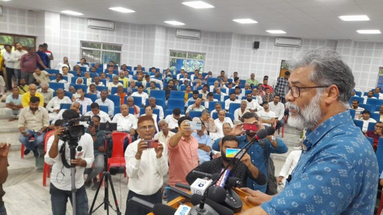 लोकसभा चुनाव को एक आंदोलन की तरह लड़ना होगा: दीपंकर भट्टाचार्य