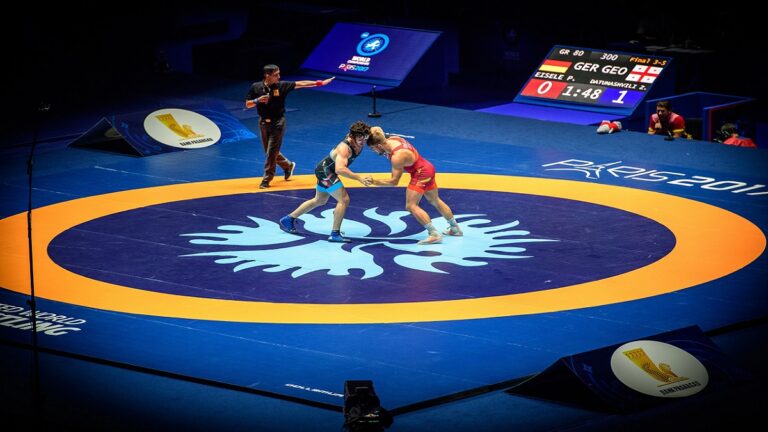 UWW ने WFI को किया निलंबित, विश्व चैंपियनशिप में नहीं लहराएगा तिरंगा और नहीं होगा राष्ट्रगान