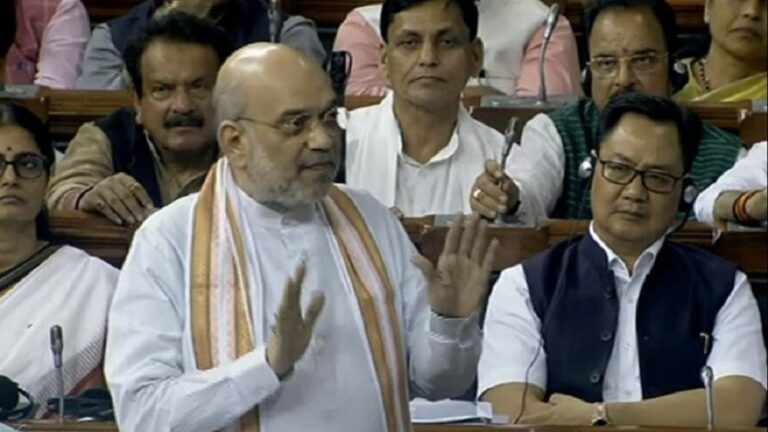 संसदीय परंपराओं और मर्यादा का विसर्जन करते हुए विपक्ष के सवालों पर सत्तापक्ष बोलता रहा झूठ
