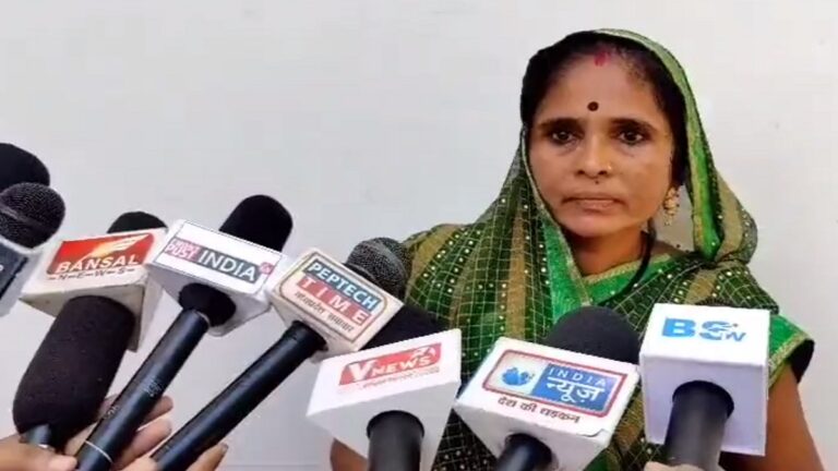 शिवराज के थाना प्रभारी ने पत्रकार के सिर पर किया पेशाब, क्या सीएम इस बार भी पैर धोकर इस मामले को करेंगे रफा-दफा?