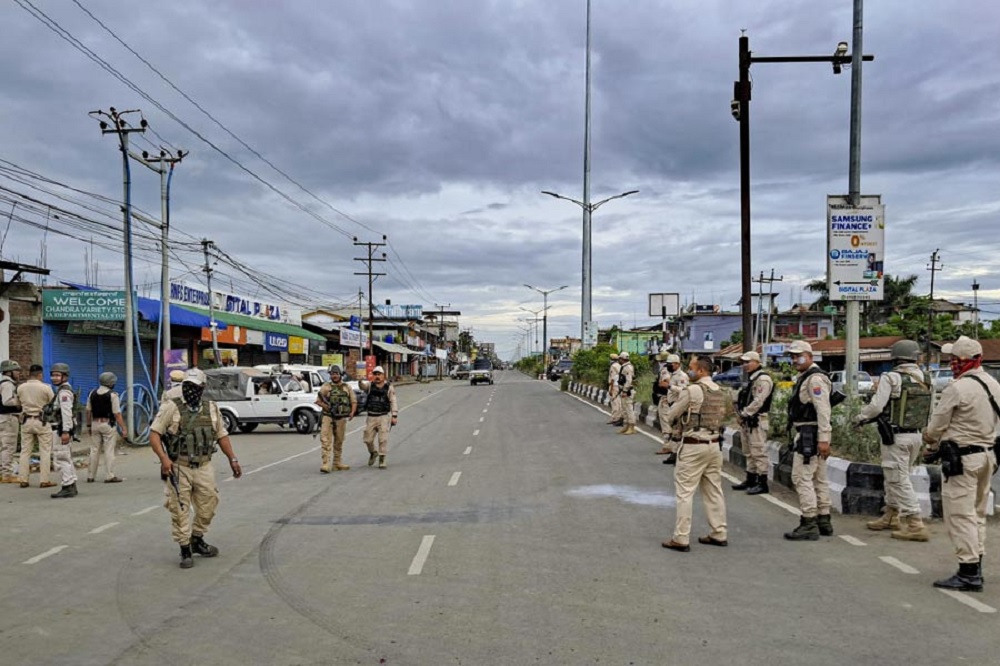 मणिपुर हिंसा: कर्फ्यू के बीच संगठित हो रहे मैतेई, क्या कुकी पर हमले की है योजना?