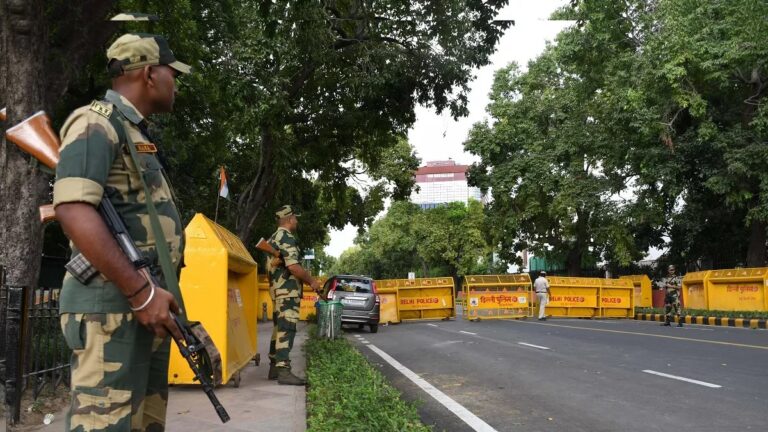 दिल्ली में ‘कर्फ्यू’ के बीच जी-20 का विश्वोत्सव