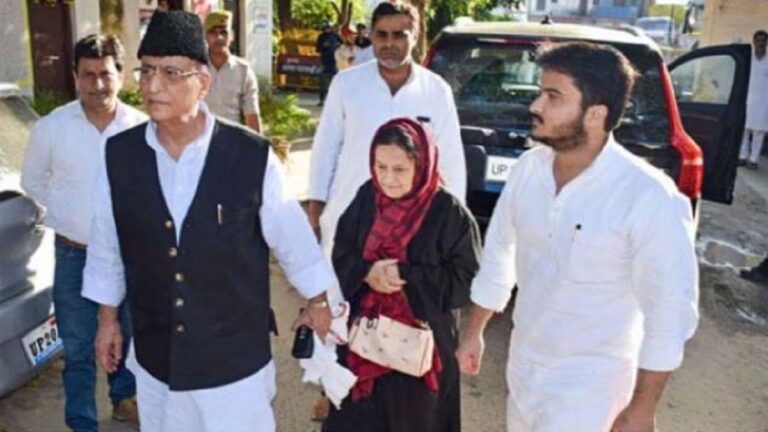 दो जन्म प्रमाणपत्र केस में आजम खान, पत्नी तंजीम और बेटे अब्दुल्ला को 7-7 साल की सजा