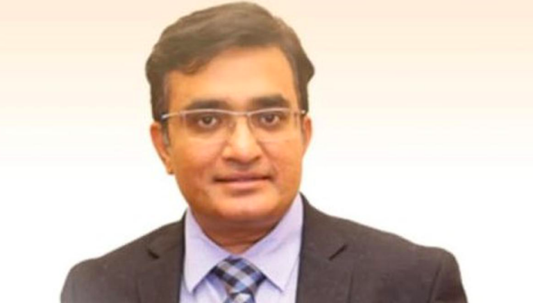 कुत्तों के हमले से बचने की कोशिश में वाघ-बकरी के मालिक पराग देसाई की मौत