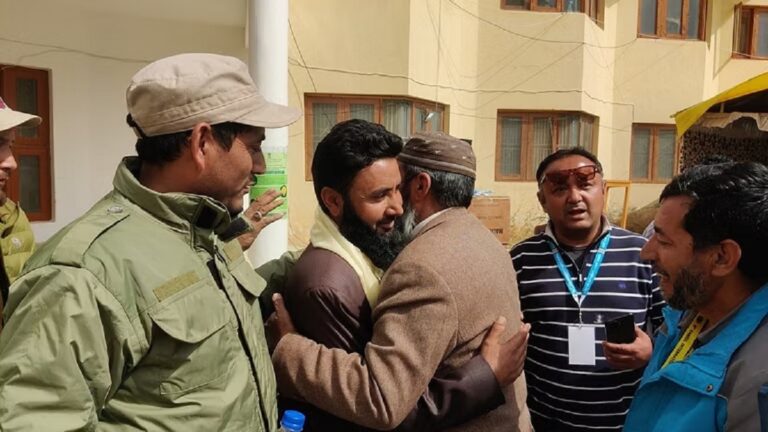 लद्दाख स्वायत्त परिषद के चुनावों में कांग्रेस गठबंधन की 15 सीटों पर जीत, बीजेपी 2 पर सिमटी