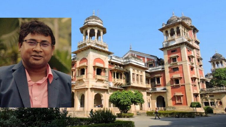 सोशल मीडिया पोस्ट को लेकर इलाहाबाद विवि के दलित प्रोफेसर पर FIR, आइसा ने किया विरोध