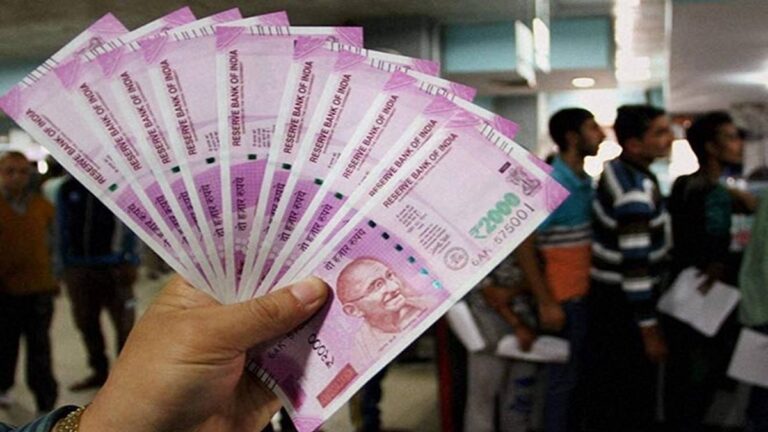 दिल्ली में न्यूनतम मजदूरी की दर में बढ़ोत्तरी: आधी हकीकत आधा फसाना