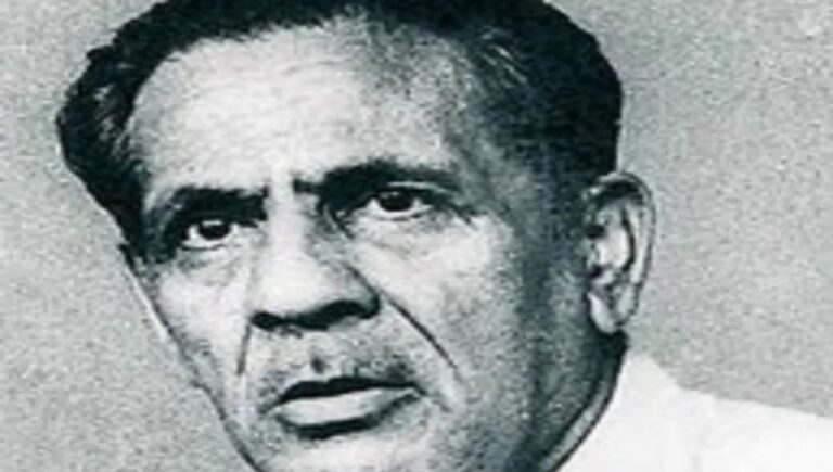 फ़िराक़ जैसा कोई दूसरा नहीं-मलिकज़ादा मंजूर अहमद