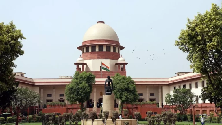 भ्रष्टाचार मामले में आंध्र के सीएम जगन की जमानत के खिलाफ याचिका पर सुप्रीम कोर्ट ने सीबीआई से जवाब मांगा