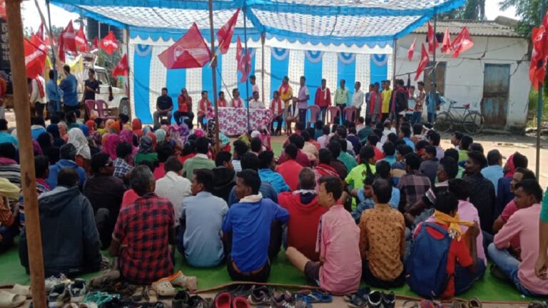 ग्राउंड से चुनाव: छत्तीसगढ़ के नारायणपुर में क्या ईसाइयों का वोट सीपीआई को देगा मजबूती?