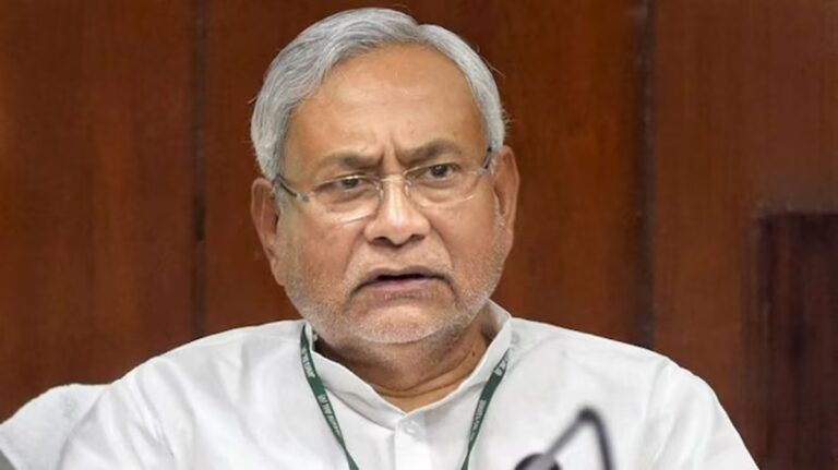 बिहार सरकार ने धार्मिक जुलूसों में हथियारों और उच्च-डेसीबल माइक के इस्तेमाल पर लगाई रोक