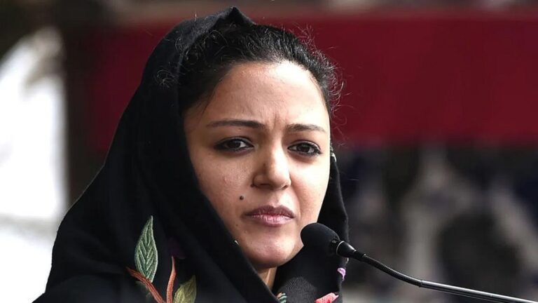 यह हृदय परिवर्तन नहीं हृदयहीनता है: शेहला रशीद को एन साई बालाजी का पत्र