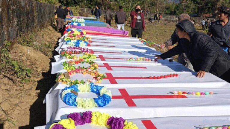 मणिपुर हिंसा: आठवें महीने 64 शवों को हुई मिट्टी नसीब, सुप्रीम कोर्ट के हस्तक्षेप के बाद परिजनों को सौंपी गयी लाश