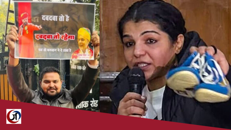 एक जोड़ी जूते के नीचे दबा दबदबा