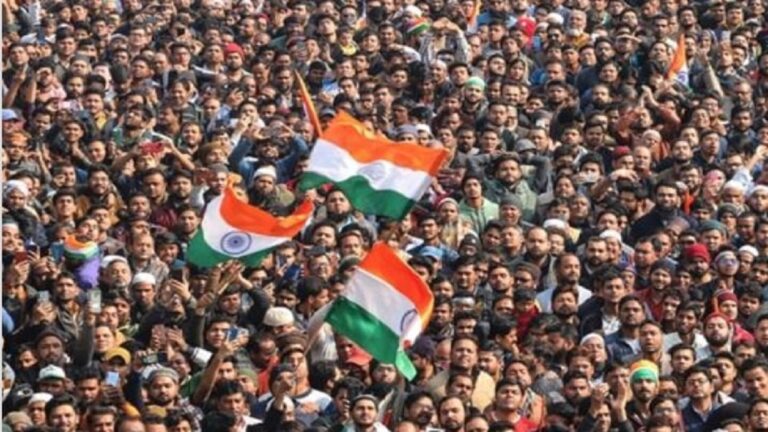 गणतंत्र दिवस पर विशेष: कौन वह भारत-भाग्य-विधाता है?