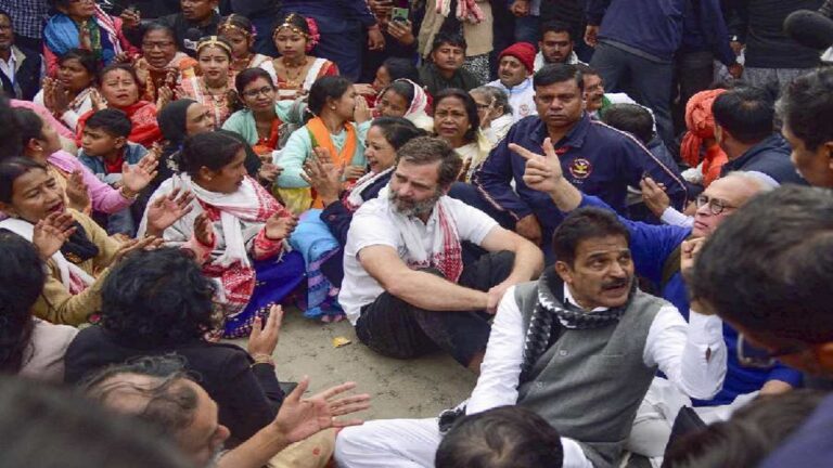 असम के मुख्यमंत्री हमें डराने की नाकाम कोशिश कर रहे हैं: कांग्रेस