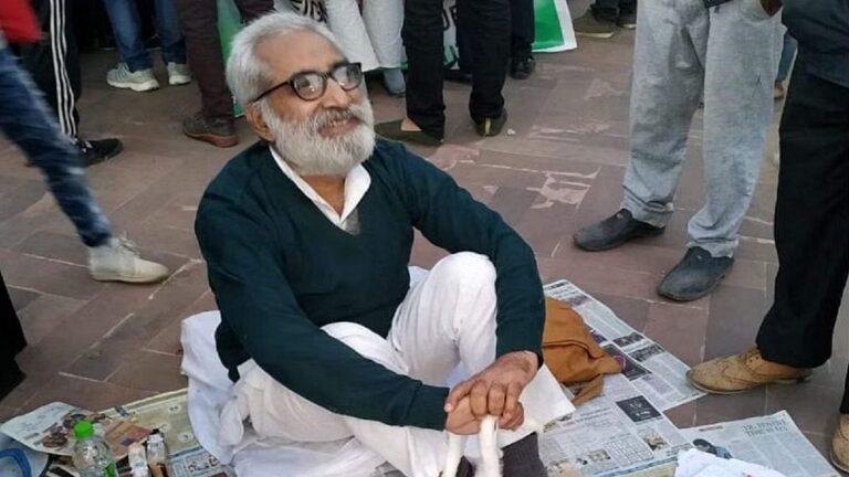 गाजा युद्ध में अमेरिकी भूमिका के विरोध में संदीप पांडेय ने लौटाया मैग्सेसे पुरस्कार, अमेरिकी डिग्रियां भी लौटाईं