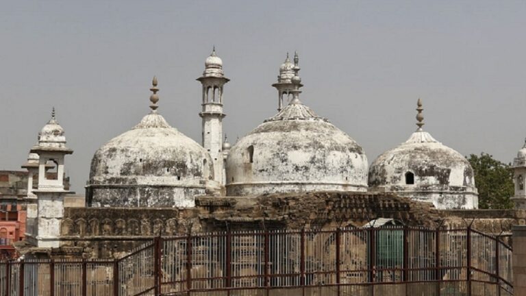ज्ञानवापी मस्जिद के सीलबंद तहखाने में हिंदुओं को मिली पूजा की अनुमति, पूजा अर्चना शुरू
