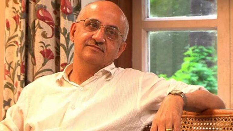 पूर्व आईएएस हर्ष मंदर के घर और एनजीओ पर सीबीआई का छापा