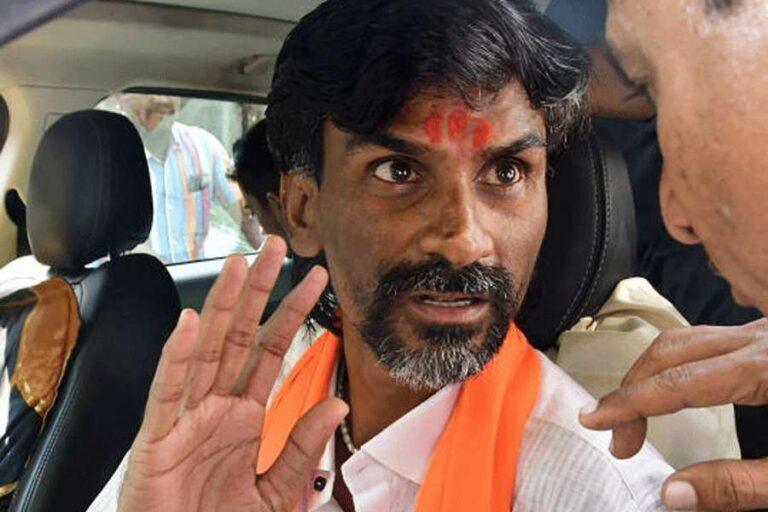 मराठा कोटा एक्टिविस्ट जरांगे ने लगाया फड़नवीस पर अपनी हत्या की साजिश का आरोप