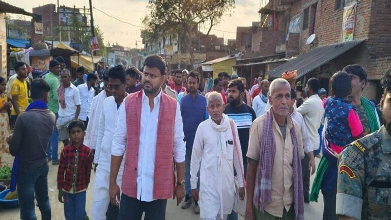 मुआवज़ा मांग रहे किसानों का बर्बर दमन, चौसा थर्मल पावर प्लांट के सामने दे रहे थे धरना