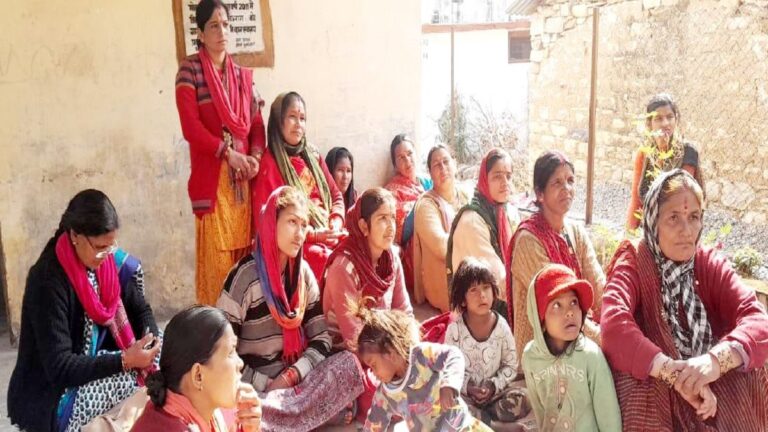 ग्राउंड रिपोर्ट: रीति रिवाजों के नाम पर लैंगिक भेदभाव से मुक्त नहीं हुआ समाज
