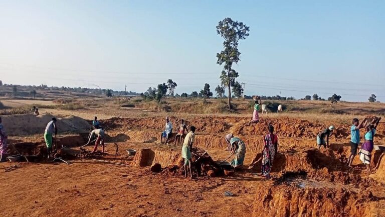 मोदी सरकार की मनरेगा मजदूरी की बढ़ोत्तरी “ऊंट के मुंह में जीरा”