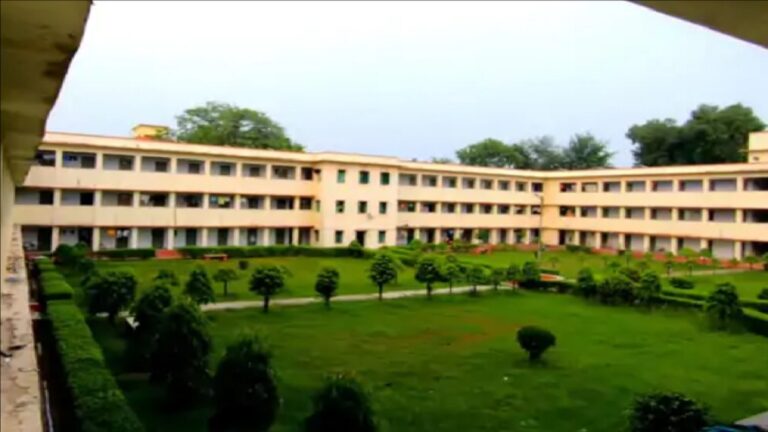 Special Report: बीएचयू के राजाराम हॉस्टल में दलित छात्र के साथ मारपीट और अश्लील हरकत, कुलपति खामोश !