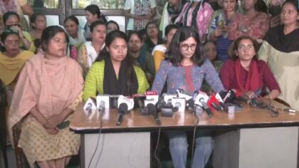 दिल्ली महिला आयोग के बर्खास्त 52  कर्मचारियों का मामला गरमाया, स्वाति मालीवाल ने एलजी पर साधा निशाना