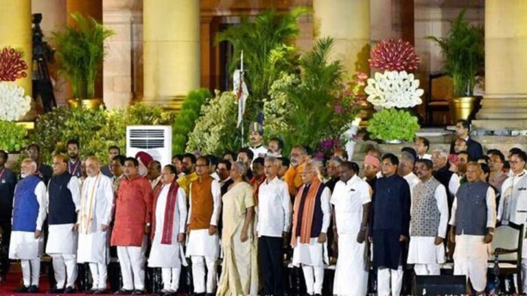 मोदी 3.0 सरकार: अंतर्विरोधों में ही उलझे रहने को अभिशप्त