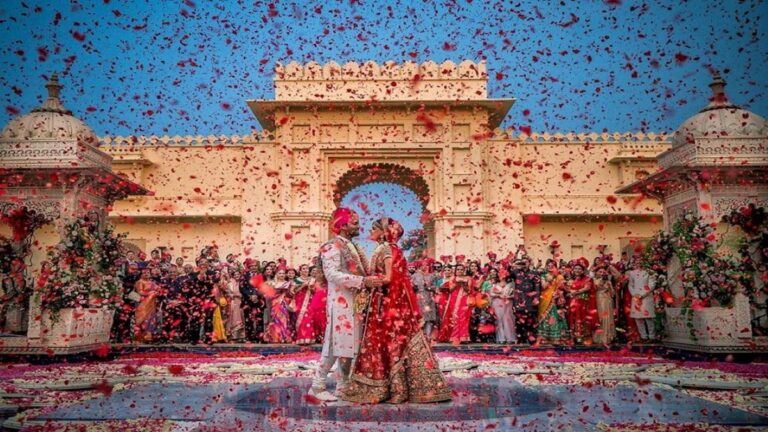 भारत में विवाह पर साल का कुल खर्चा 10 लाख करोड़ रूपया