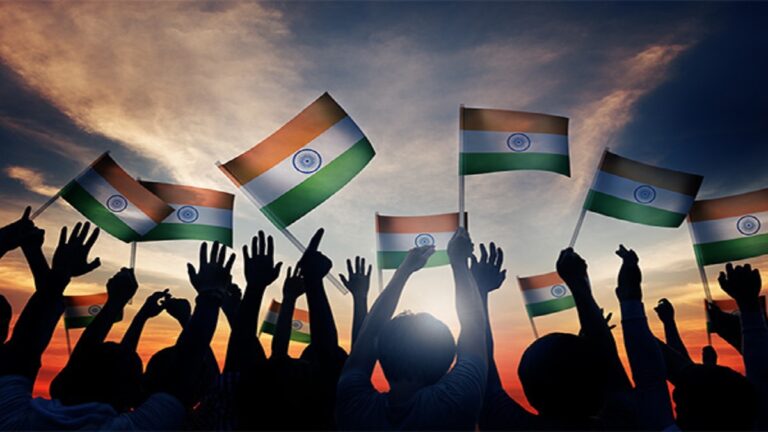 शासन की शक्ति का दुरुपयोग लोकतंत्र को खंडित करता है