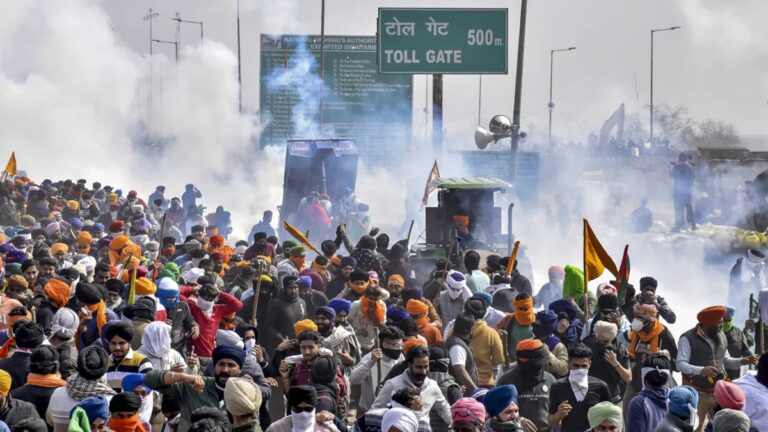 MSP की क़ानूनी गारंटी के लिए फिर से उठ खड़ा हो रहा किसान आंदोलन 
