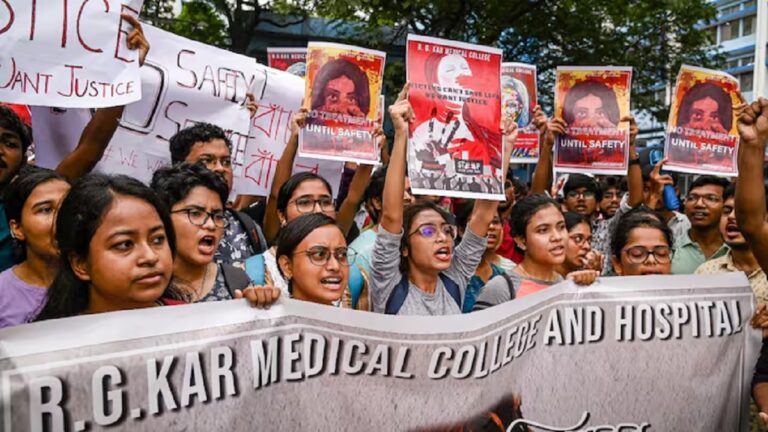 महिला रेजिडेंट डॉक्टर की बलात्कार और हत्या की जघन्य घटना से ममता बनर्जी सरकार पर उठ रहे बड़े सवाल  